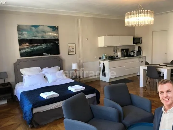 Quimper - Hyper centre - Vente appartement type studio de 40 m² habitables avec locataire en place