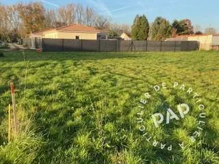 Terrain 1023 m²