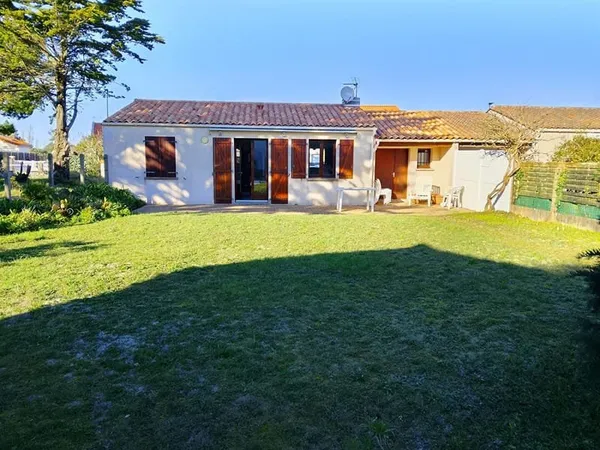 Préfailles, bord de mer maison sur terrain de 400 m2