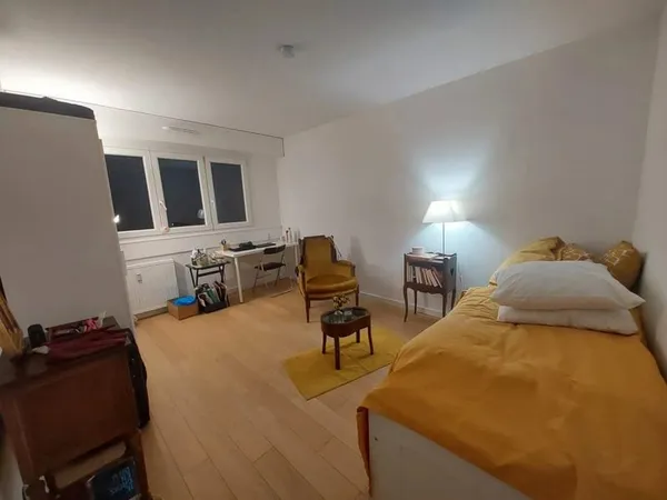 Esplanade - Chambre à louer dans un appartement à partager