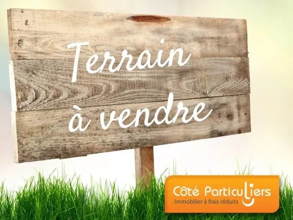 Terrain constructible (hors habitation) de 2400m²...