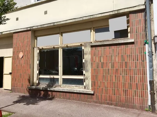 Local 75 m²