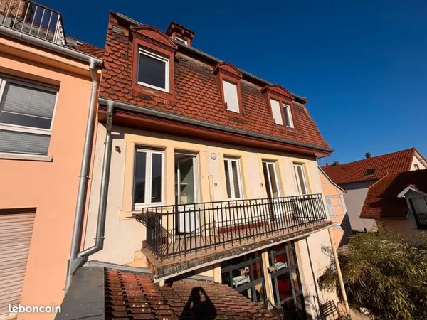 3 pièces lumineux avec balcon, parking & cave - Bischheim