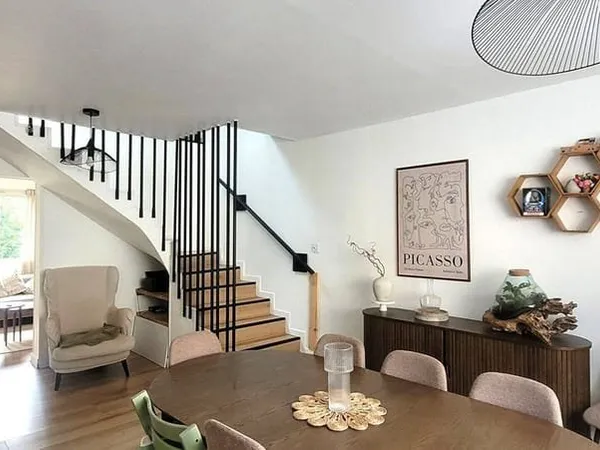 Maison 7 pièces 140 m²