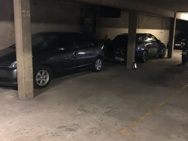 Parking 10 m²