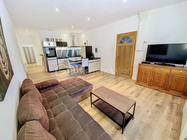 *** EXCLUSIVITÉ - SETE Centre ville - appartement T2 - cours intérieure - Entièrement rénové - Idéal