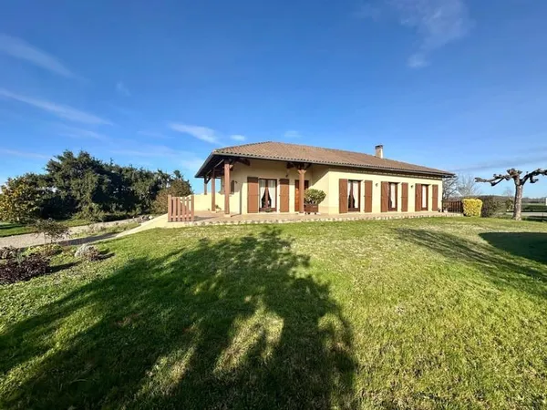 Maison 5 pièces 123 m²