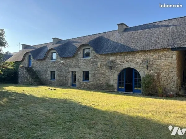 Maison 9 pièces 203 m²