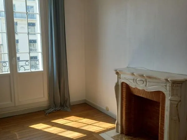 Appartement T4 hyper centre
