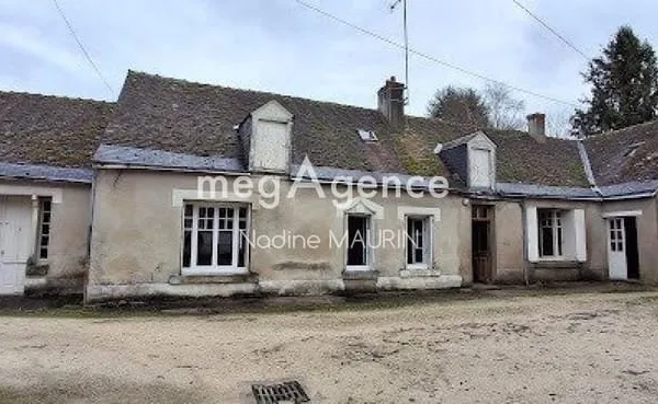 Chitenay coeur de village maison de 107 m² à rénover