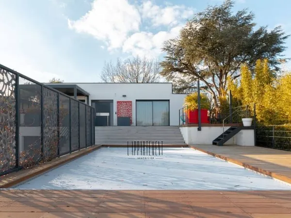 Maison 5 pièces 179 m²