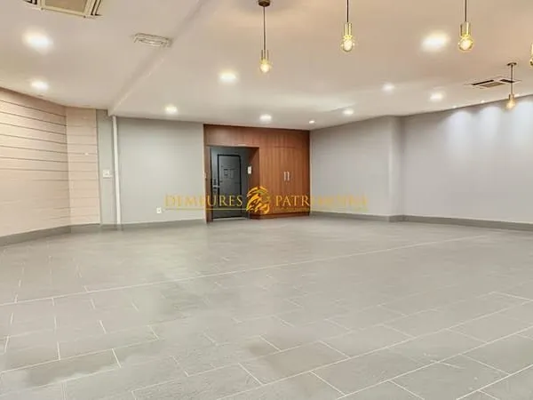 Autre 3 pièces 154 m²