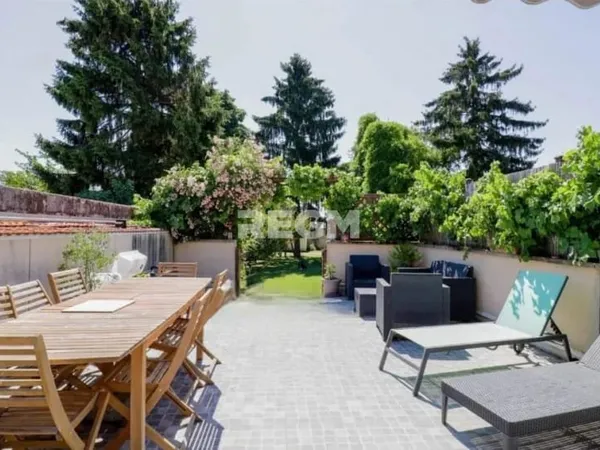 Maison 6 pièces 142 m²