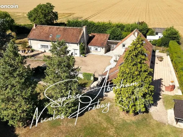 Maison 11 pièces 310 m²