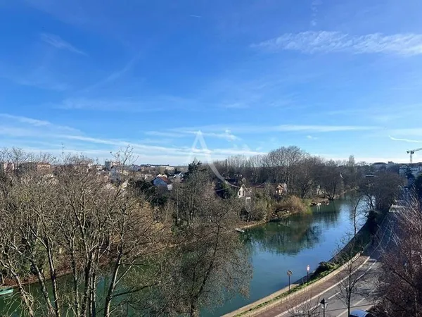 Appartement 2 pièces 61 m²