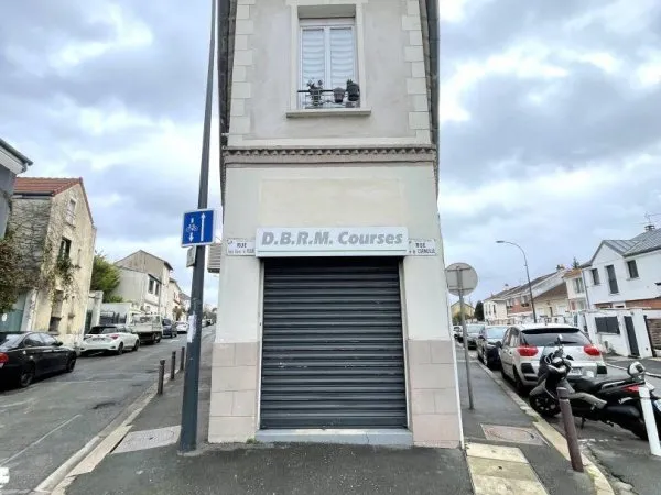 Local commercial 49 m²