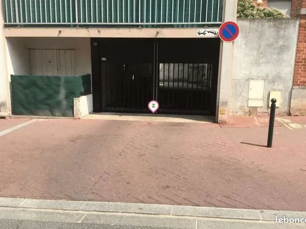 Parking Clamart