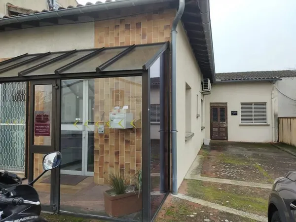 Bureaux 64 m²