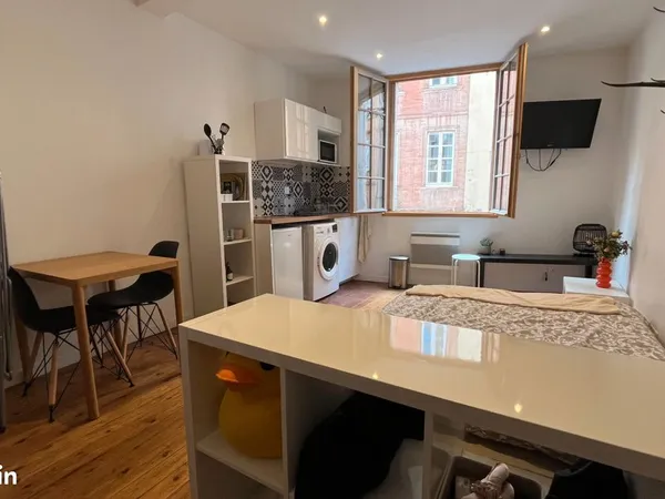 Studio 1 pièce 22 m²