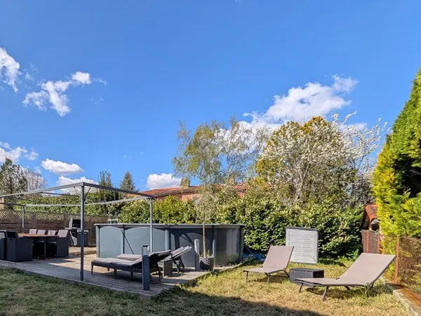 Saint Orens de Gameville MAISON 5 pièces 127 m2 jardin et garage