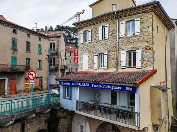 Fonds de commerce 61 m²