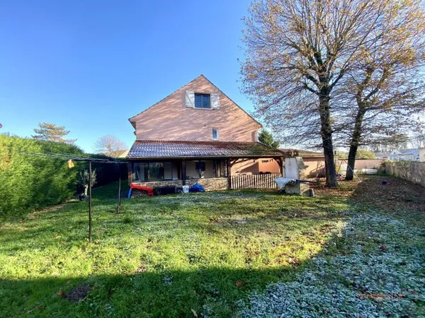 Maison 6 pièces 136 m²