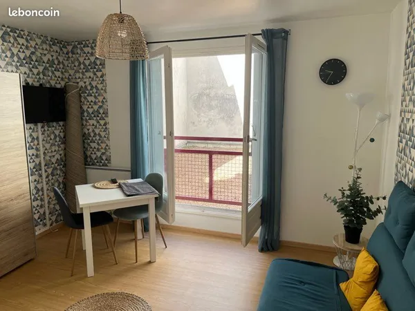 Très bel appartement studio Hyper centre