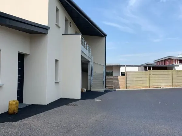 Studio 1 pièce 28 m²