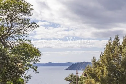 Villa 6 pièces 145 m²