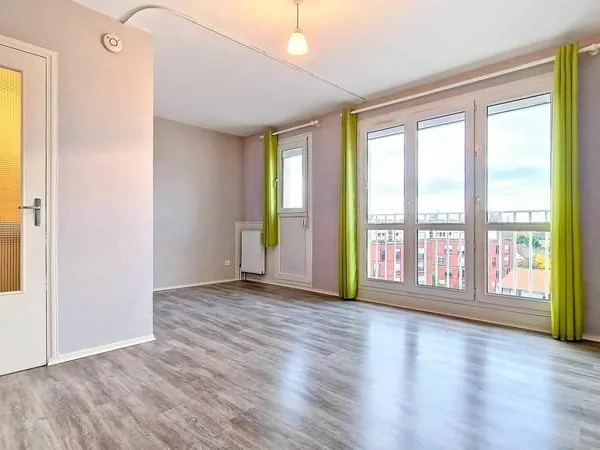 Studio 1 pièce 27 m²
