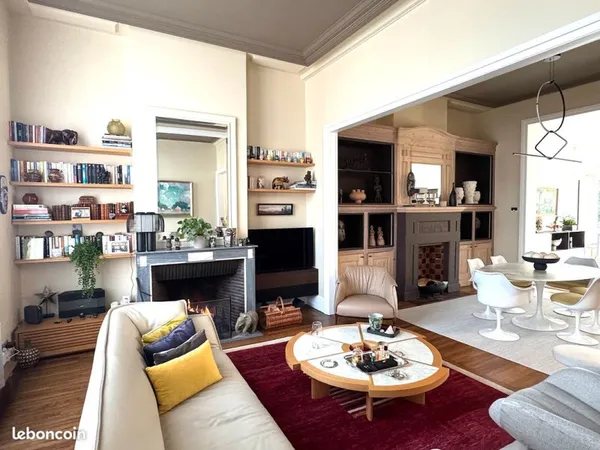 Maison bourgeoise de 240 m2, 5 chambres