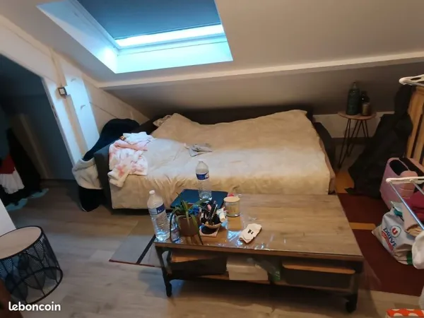 Loue chambre chez particulier
