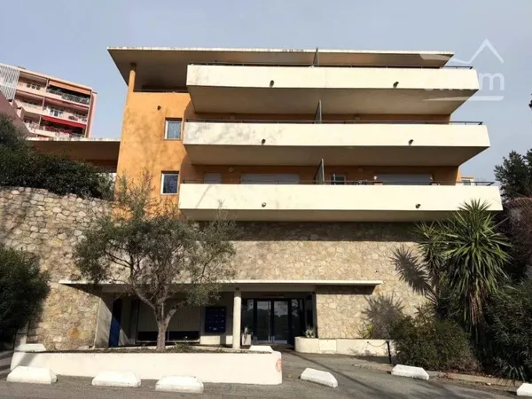 Superbe 4 pièces terrasse  80 m2
