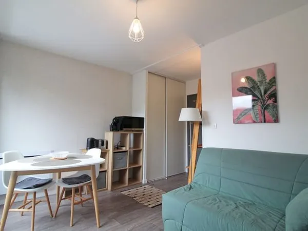 Studio 2 pièces 24 m²