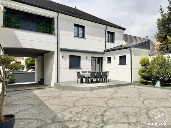 Maison 6 pièces 145 m²
