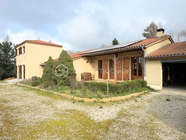 Maison 9 pièces 149 m²