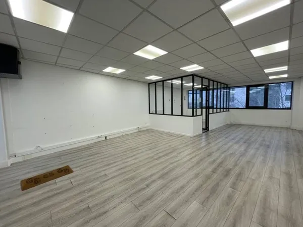 Bureaux 71 m²