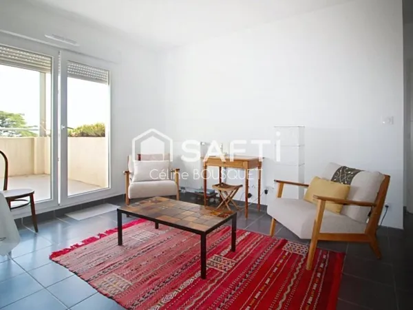 Bel appartement P2 de 47 m2, terrasse et parking