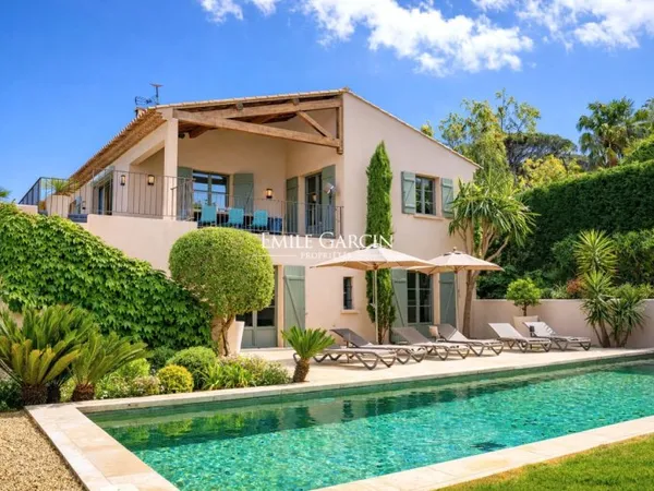 Propriété à la location - Saint-Tropez - Vue mer