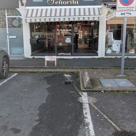 Local commercial 70 m² - Villemoisson-sur-Orge (Route de Corbeil)