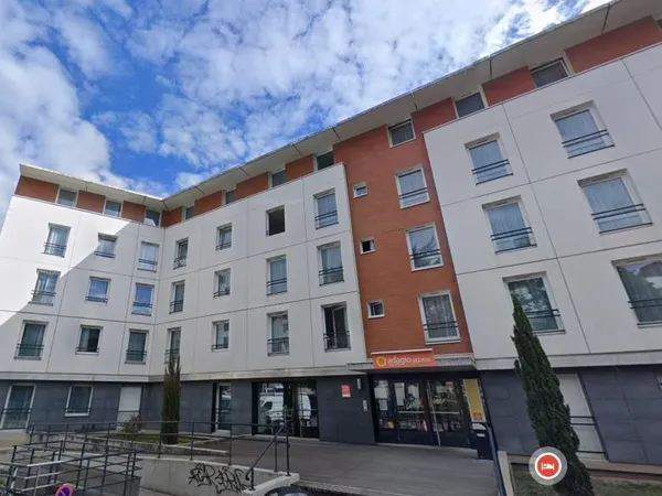 T2 - APARTHOTEL ADAGIO ACCESS ORLÉANS