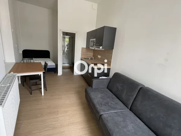 Studio 1 pièce 23 m²