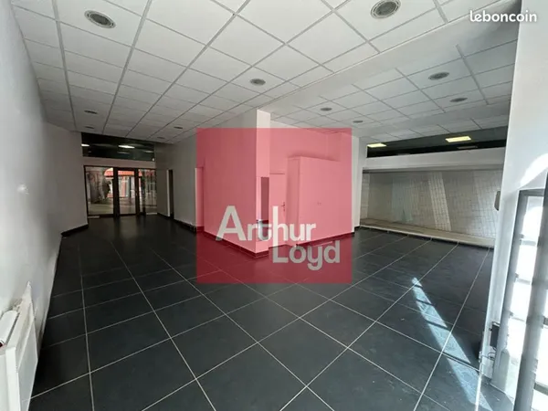 Local commercial 87 m² AGEN