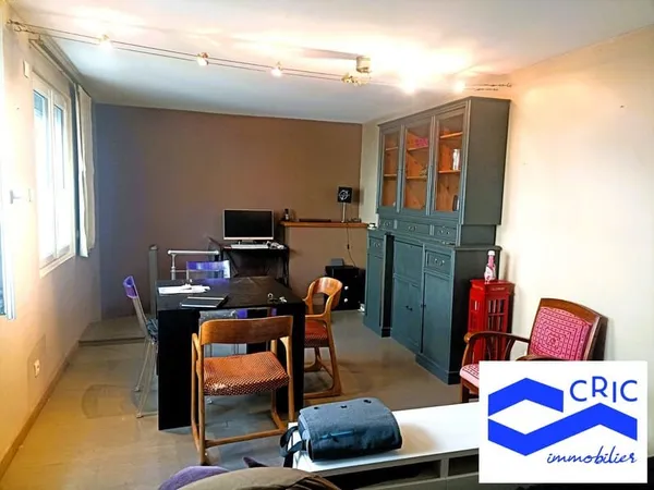 Le Havre : immeuble à revenu de type duplex à vendre
