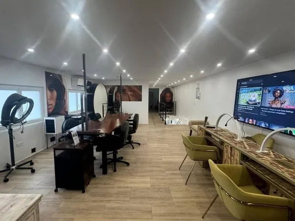 Fonds de commerce 155 m²