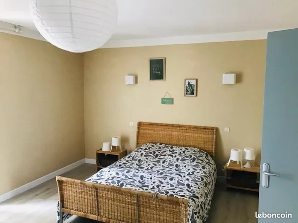 Chambre à louer à la semaine