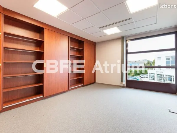 BUREAUX 250 m² CLERMONT FERRAND