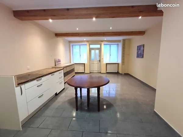 🏡 Maison de village rénovée 90 m² - Centre bourg - 3 chambres - Aucun travaux
