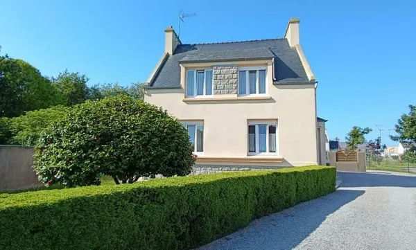Maison Plouguerneau 6 pièce(s) 108 m2