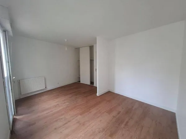 Appartement 2 pièces 65 m²